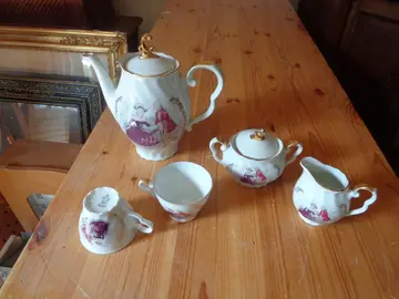 PORCELAINE ALLEMANDE