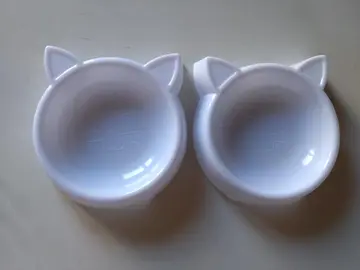 2 gamelles pour chat