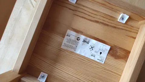 Tabouret en bois / Ikéa