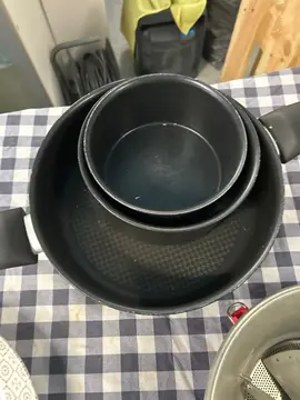 lot casseroles + sauteuse