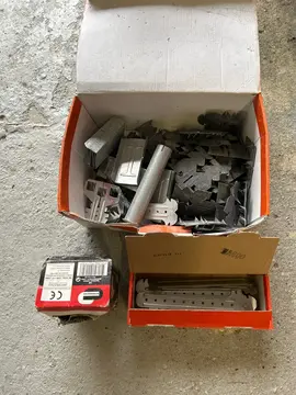 lot suspente rails + vis placo