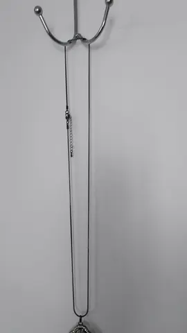 sautoir argenté