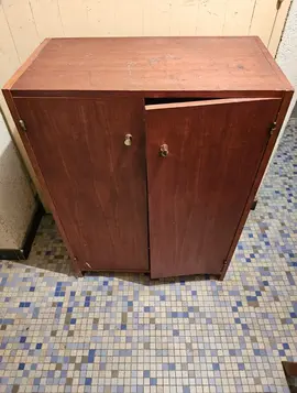 meuble à chaussures à reparer