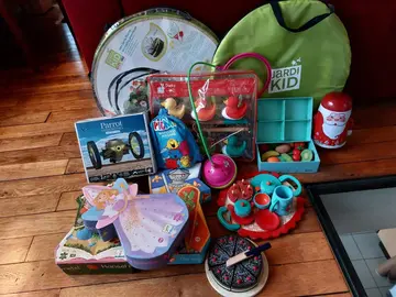 Lot de jouets