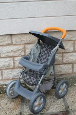 Poussette pour poupon