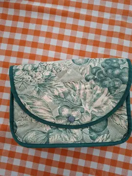 Petite pochette de toilette