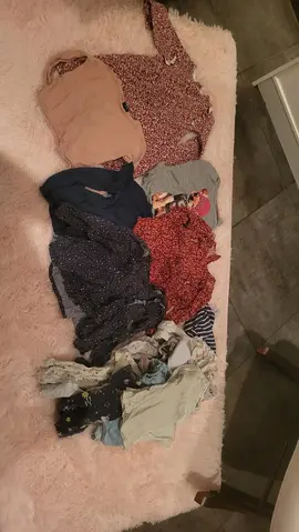 petit lot de vêtement fille 3 ans