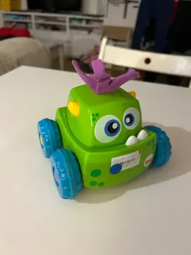 petite voiture pour bébé