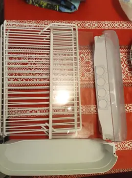 Etagères pour frigo + accessoires