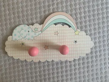 Porte-manteau enfant