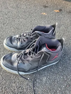 chaussures Jordan 41