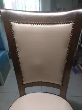 donne deux belle chaises