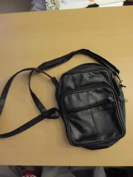 SAc bandeliourre pour homme couleur noire