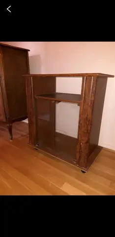 Urgent : Meuble Hifi vitré