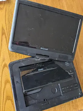 Lecteur DVD portable 10" modèle BDVDP1050