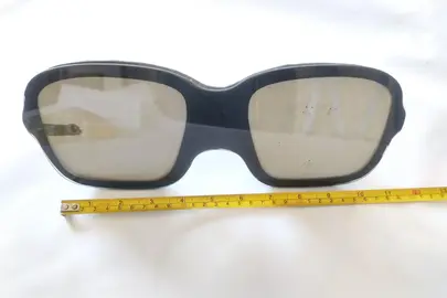 cadre photos en forme de lunettes