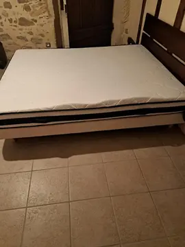 Matelas et Sommier TBE 160cm