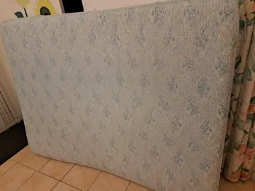 Matelas 140 "Spécial mal de dos" TBE