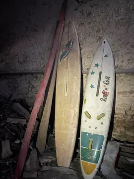 2 planches à voile, peuvent être données séparément