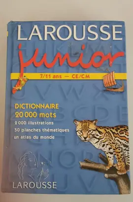 Larousse Junior Illustré
