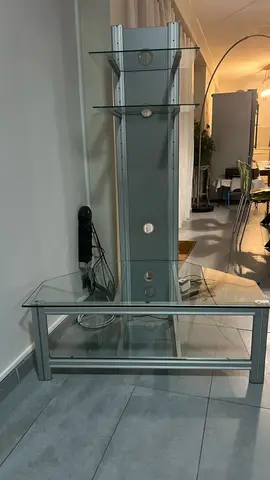 meuble TV angle en verre