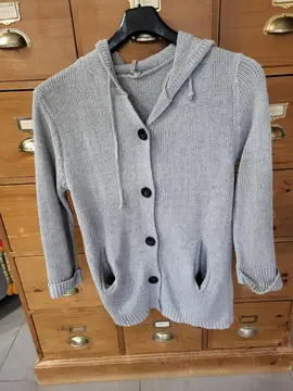 Gilet taille environ 38/40