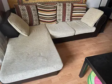 Canapé d'angle avec méridienne reversible