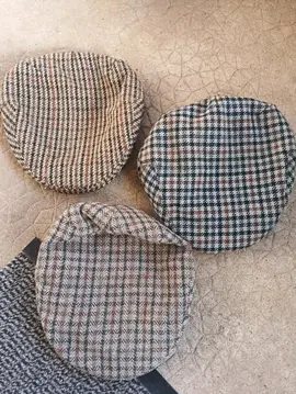 Lot de casquettes béret