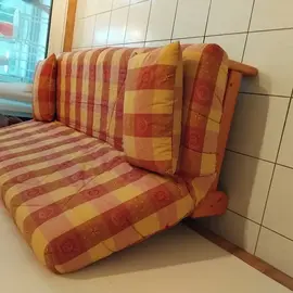 Canapé convertible et clic clac