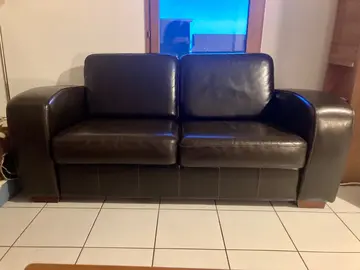 canapé cuir et 2 fauteuils