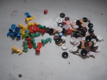 Jetons pour jeu de dame + chevaux