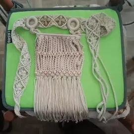 JOLI PETIT SAC ( taille )