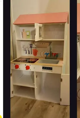 cuisine / maison de poupées