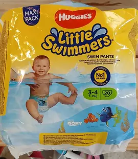couches huggies de piscine