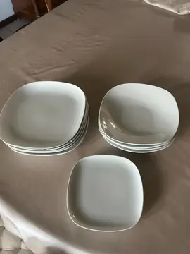 Assiettes blanches