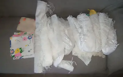 rideaux bonne femme et napperons