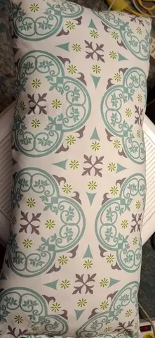 joli coussin ou oreiller 50x20cm