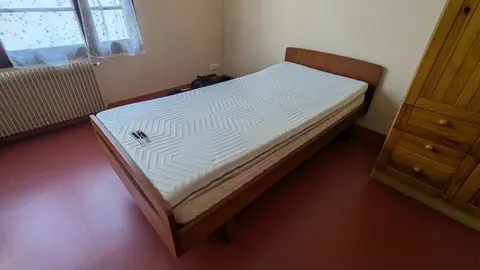 Lit 1 personne+ matelas