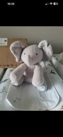 éléphant qui chante