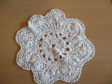 Napperron en coton fait mains