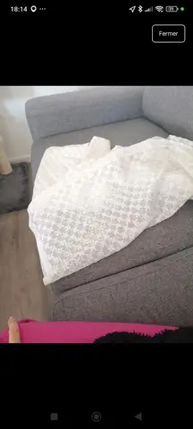 largeur 83 longueur 123