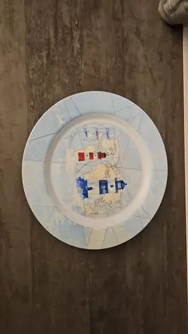 6 assiettes en melaminé