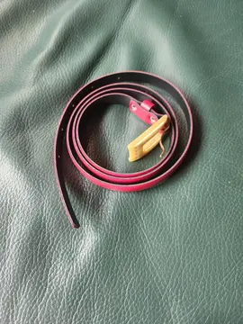 ceinture fine femme rouge