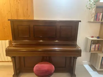 Don de piano droit Waddington – À venir chercher à Fresnay-en-Retz
