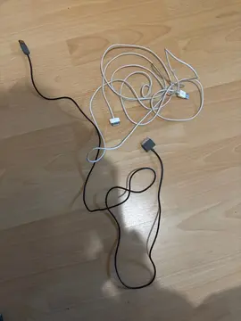 câble pour iPhone (ancienne génération