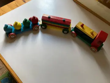 Petit train en bois