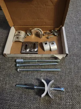 fixation plan de travail connecteur