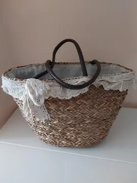panier en osier et tissu