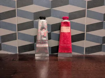 Crèmes pour les mains L'Occitane