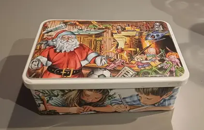 Boîte métallique de Noël